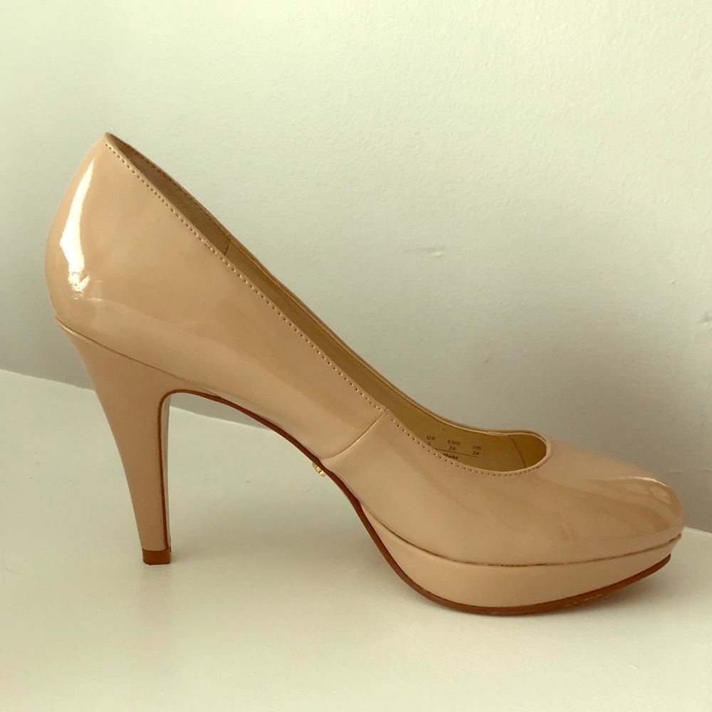 Nude heels